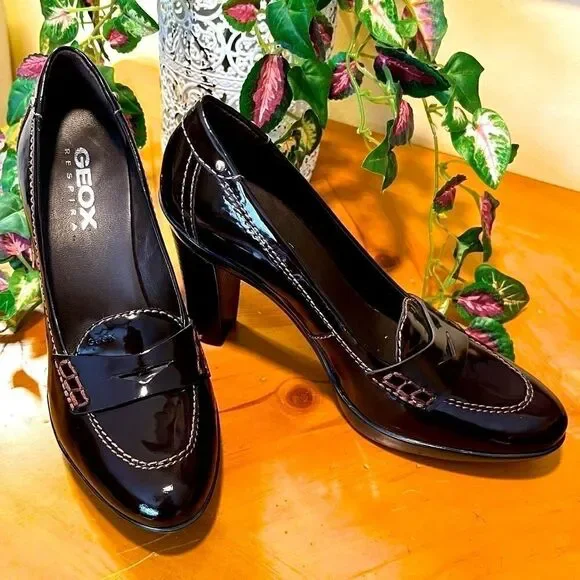 NEW GEOX RESPIRA BROWN/BURGUNDY PATENT LEATHER LOAFER HEELS EU 36 / US 6